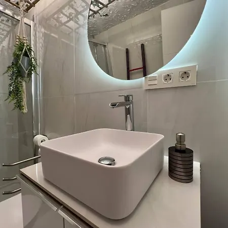 Tenerifeshouthbeach * Playa de las Americas (Tenerife)